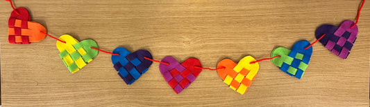 WS - Rainbow Hearts Garland